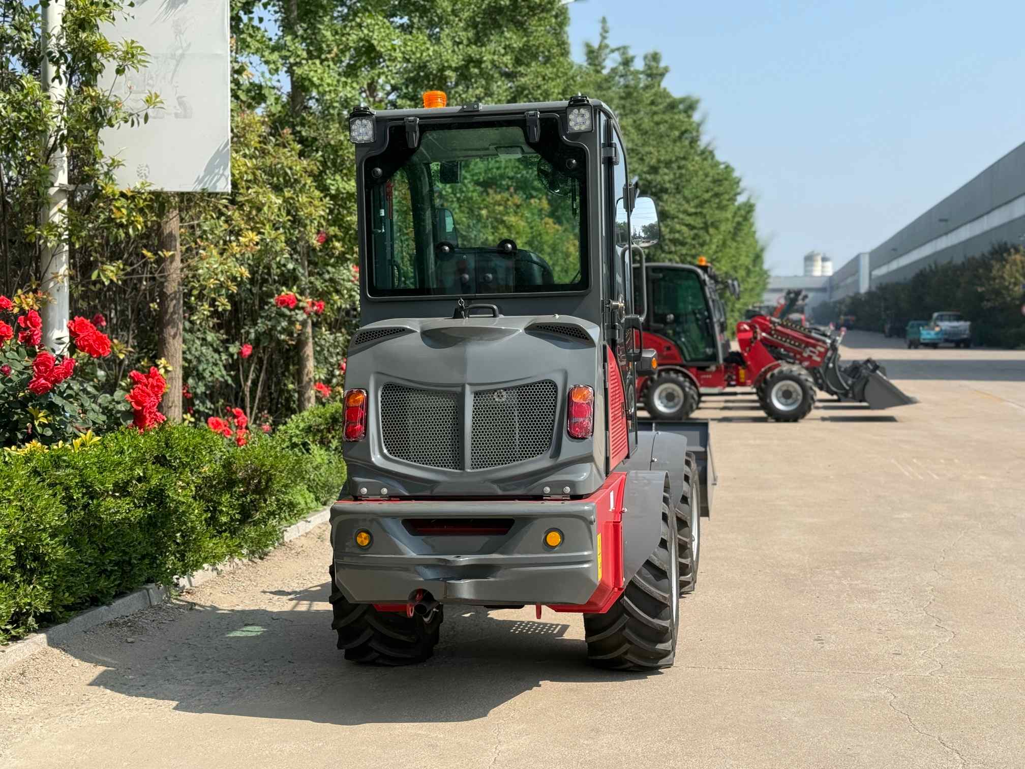 İyi Kompakt Yükleyici