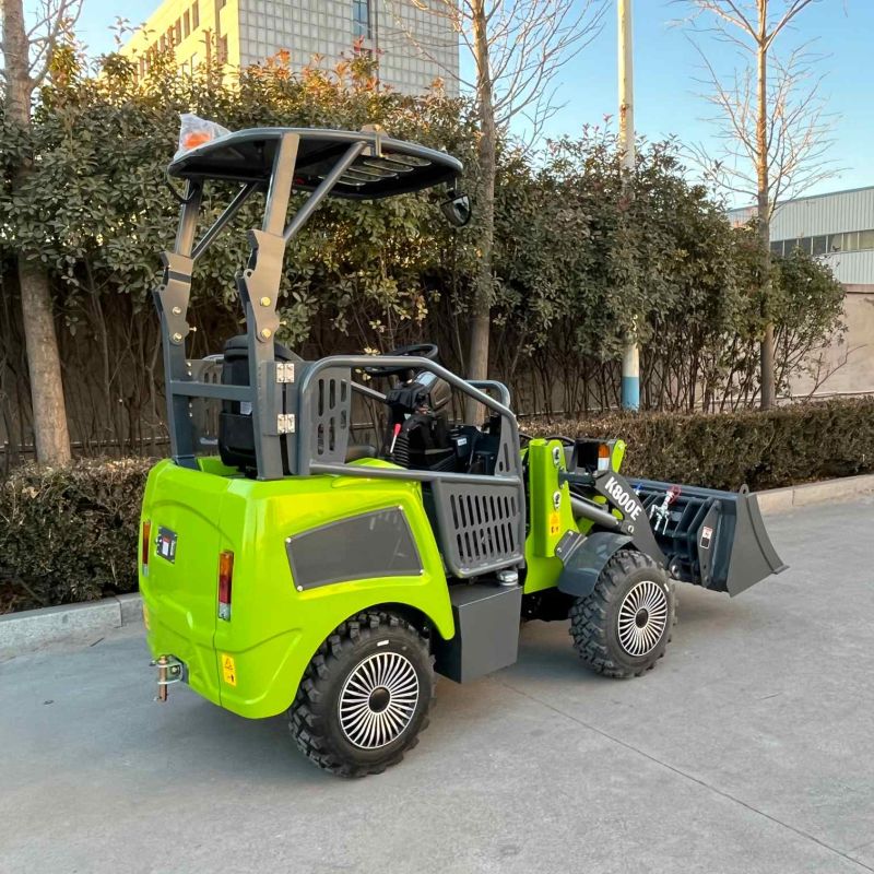 Electric Loader with Bucket
