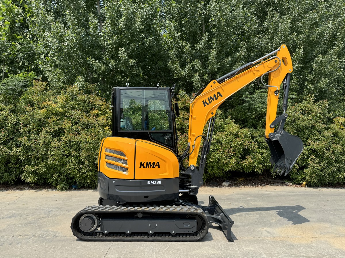 Miniexcavator de 4 tone