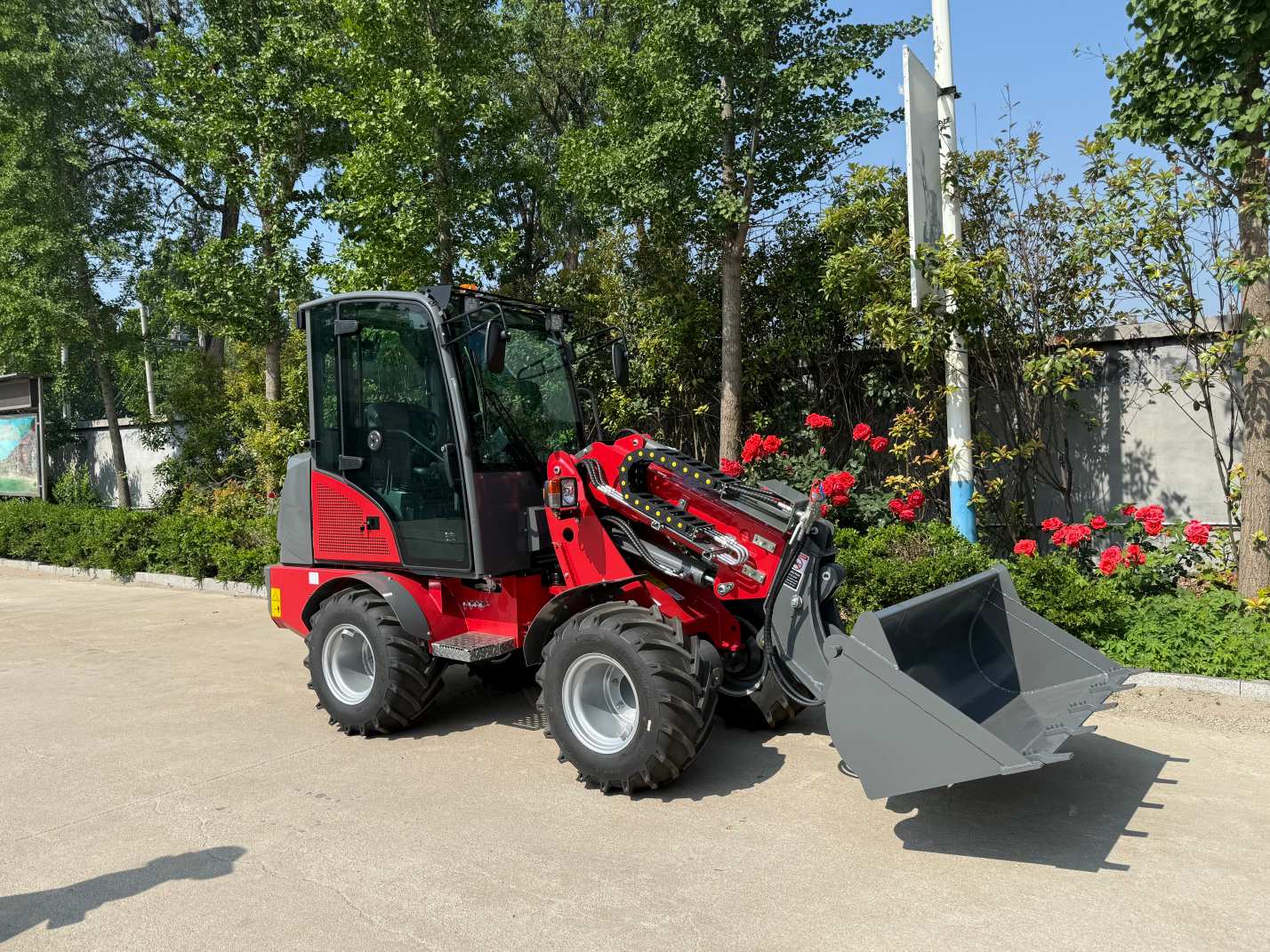 İyi Kompakt Yükleyici