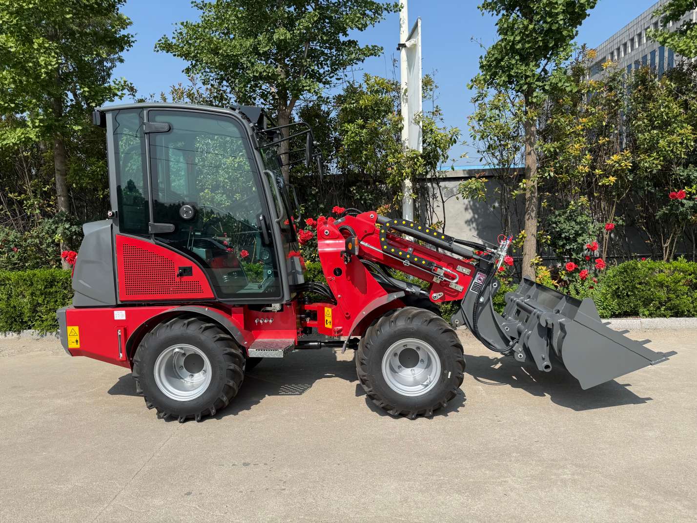 İyi Kompakt Yükleyici