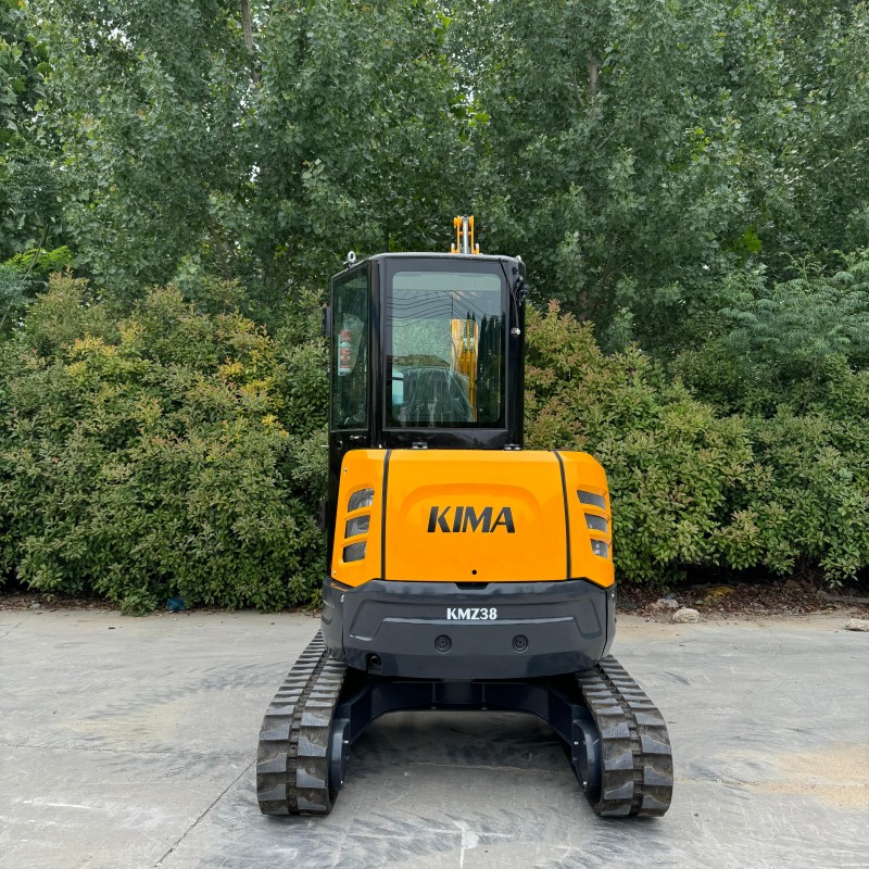 Excavator de 4 tone de vânzare