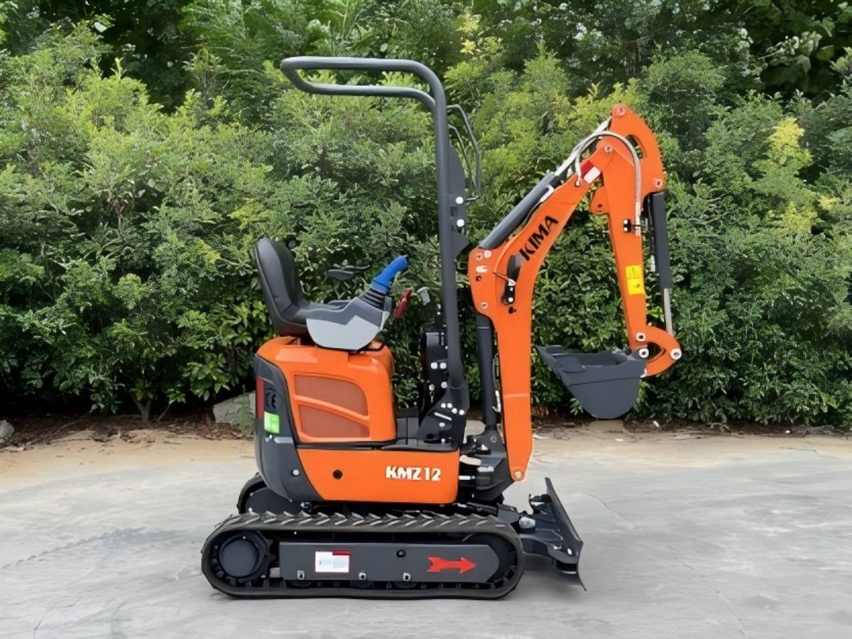 Small Excavator for Sale