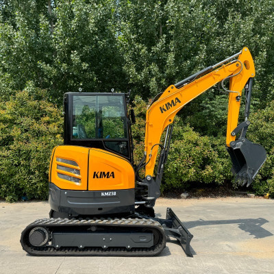 Pelle mécanique de 4 tonnes à vendre