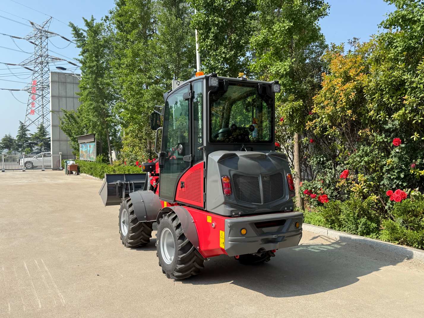 İyi Kompakt Yükleyici